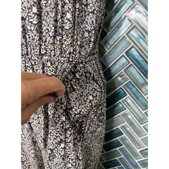 LUCKY BRAND CREAM NAVY BLUE DITSY FLORAL LONG SKINNY LEG ROMPER JUMPSUIT BOHO S - Picture 6 of 11